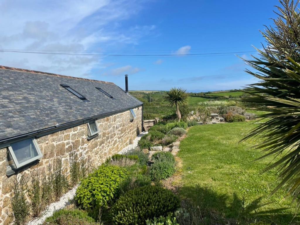 Trengothal Barn Daire Porthcurno Dış mekan fotoğraf