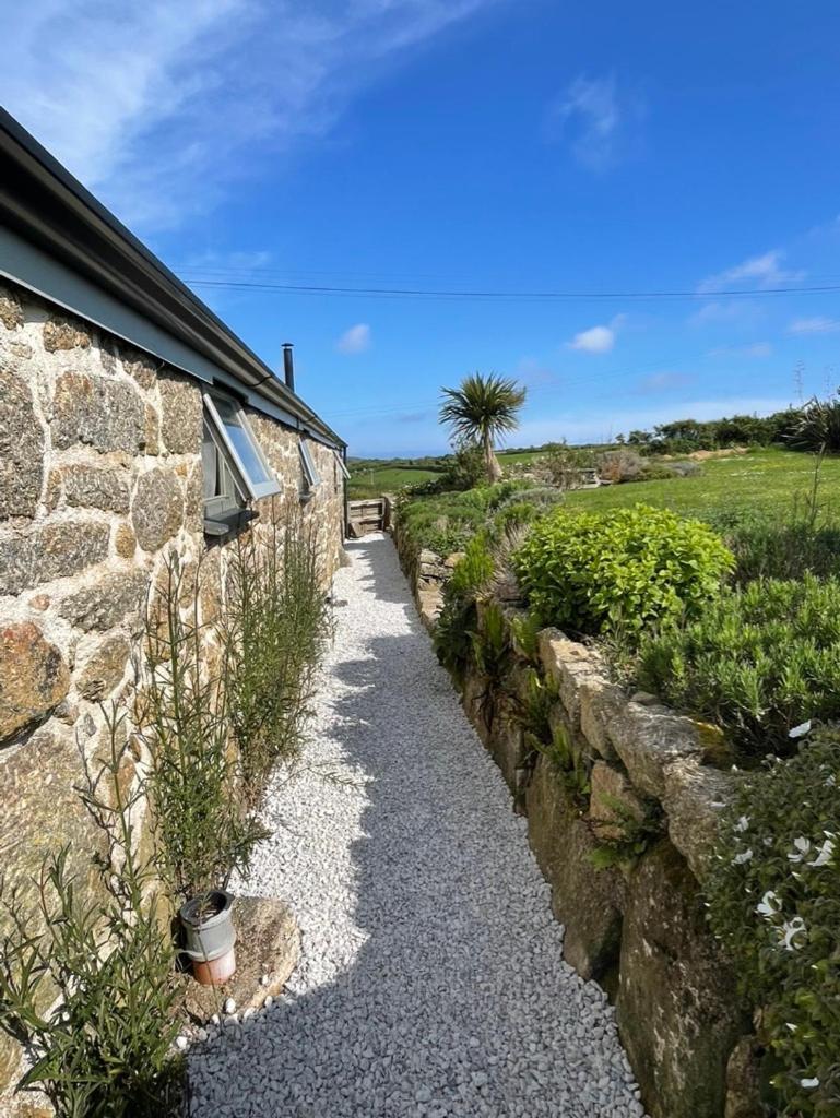 Trengothal Barn Daire Porthcurno Dış mekan fotoğraf