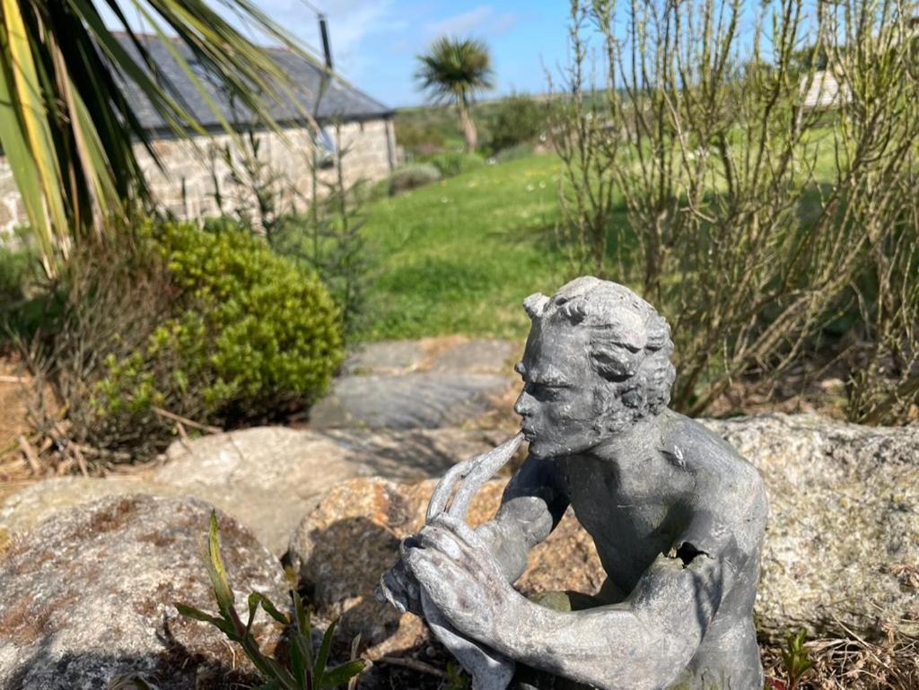Trengothal Barn Daire Porthcurno Dış mekan fotoğraf